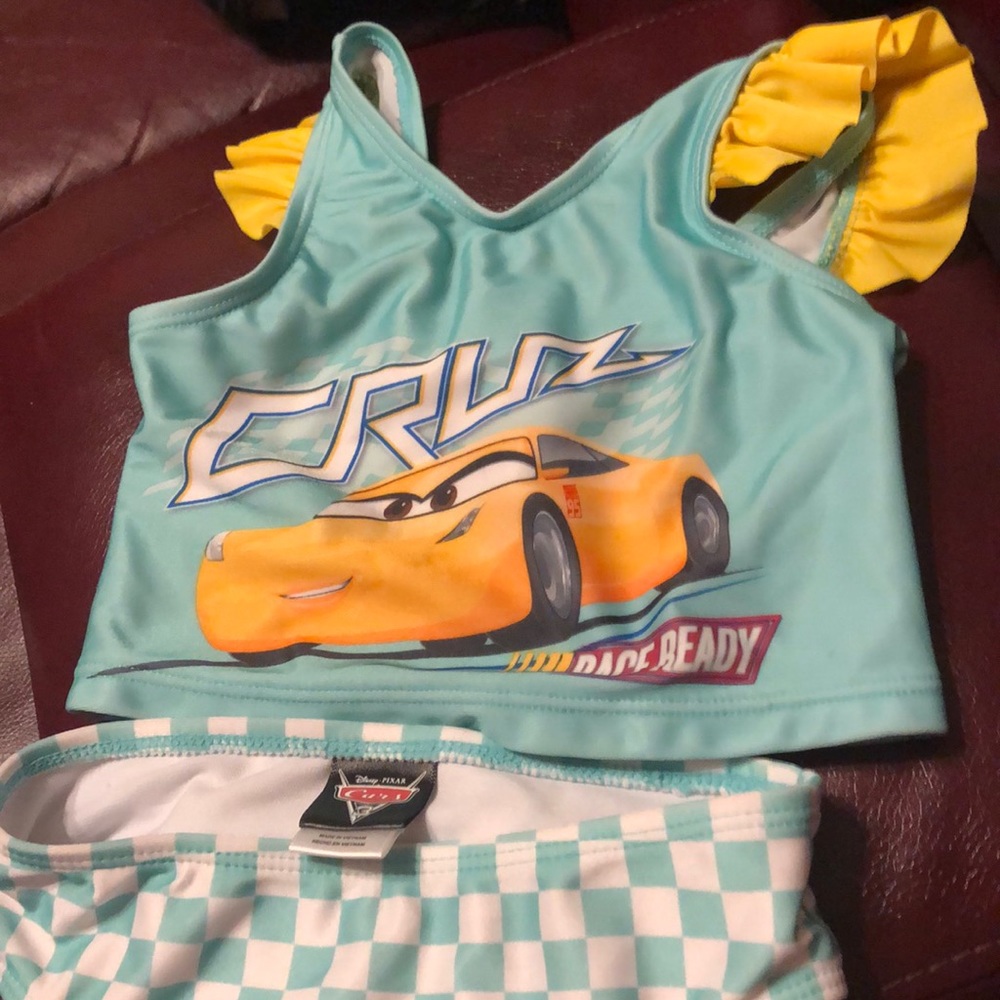 2 piece bathing suit